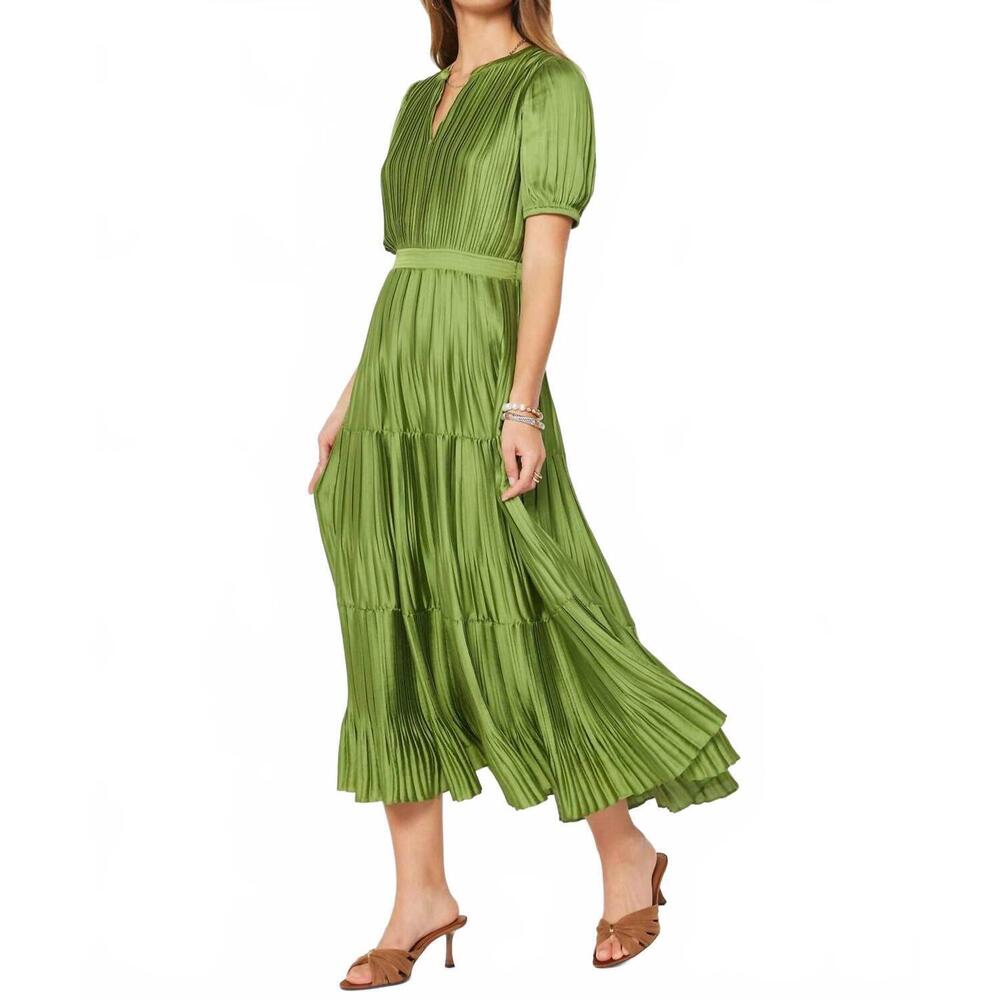 NEW CURRENT AIR pleated maxi dress in olive - Picture 3 of 5